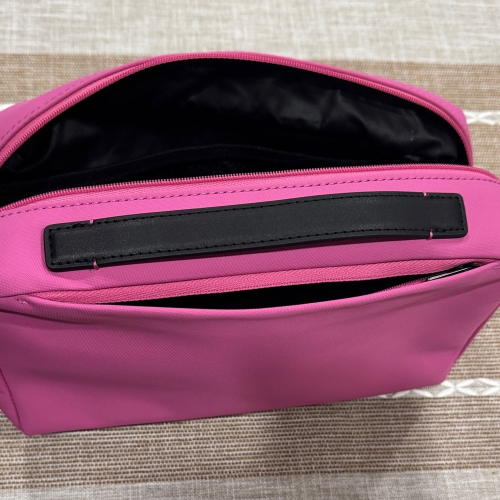 Away Island Pink Large Toiletry Bag - Picture 3 of 3